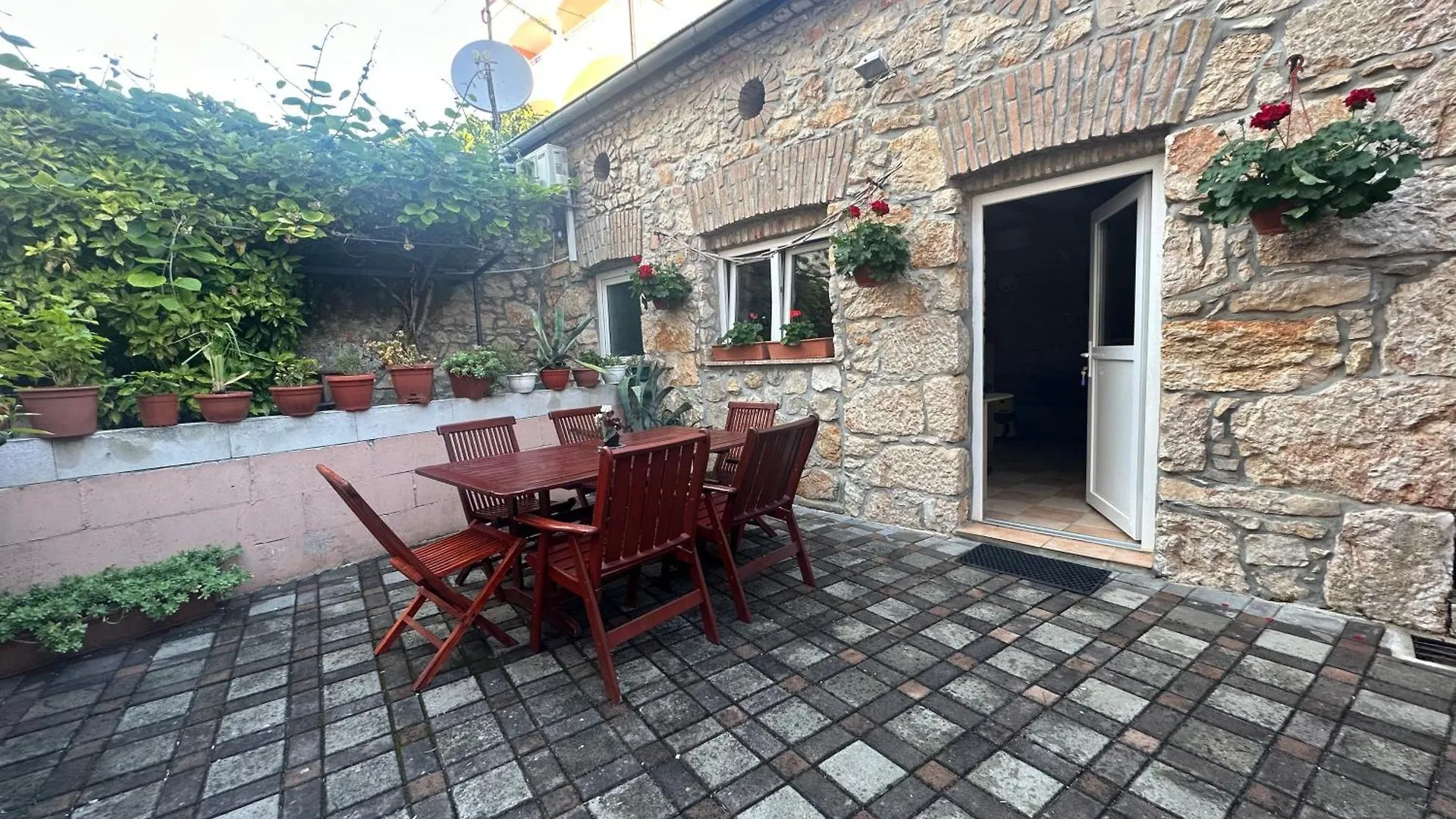Tiny House With Garden Apartment Crikvenica
